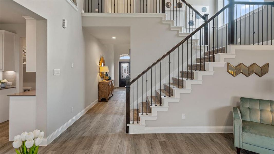 Furnished interior view inside a new home in Lakeview Pointe, Grand Prairie (Image 16).