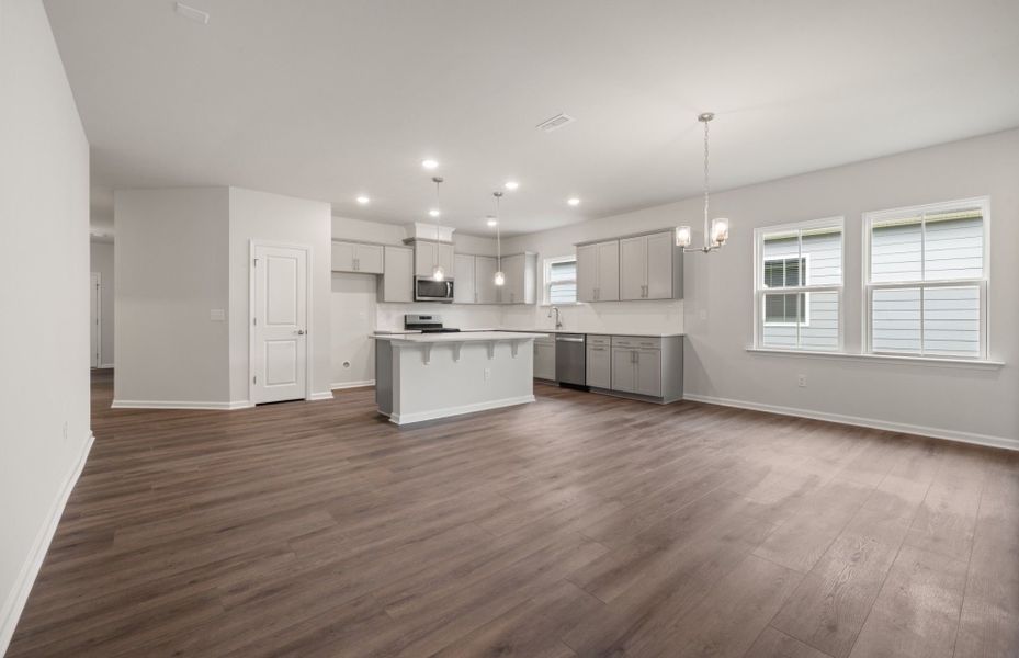 Spacious, unfurnished interior of a new home in Exchange at 401, Raleigh (Image 11).