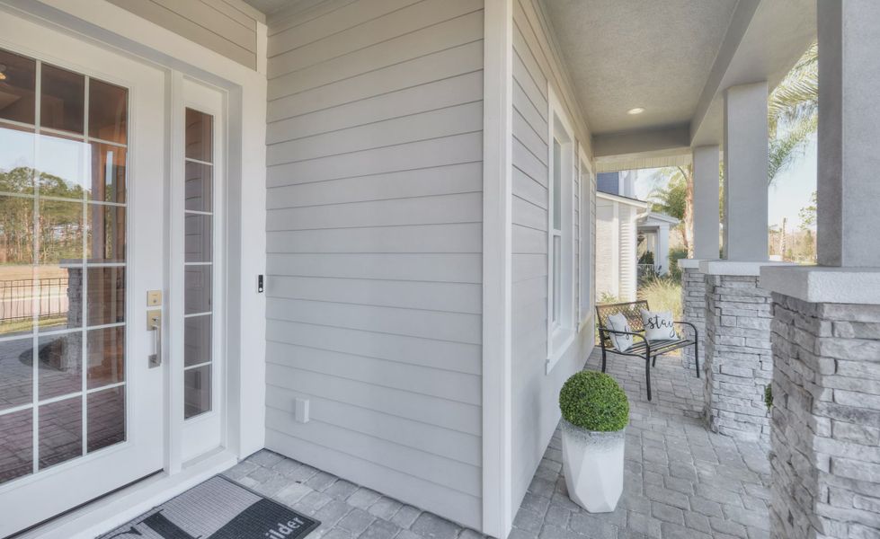 Exterior details and patio area of a home in Woodhaven, Port Orange (Image 3).