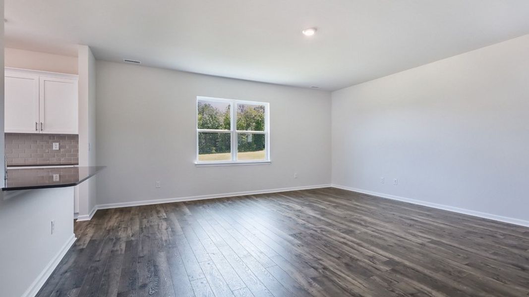 Spacious, unfurnished interior of a new home in Cambridge Park, Mebane (Image 13). Spacious, unfurnished interior of a new home in Cambridge Park, Mebane (Image 13).