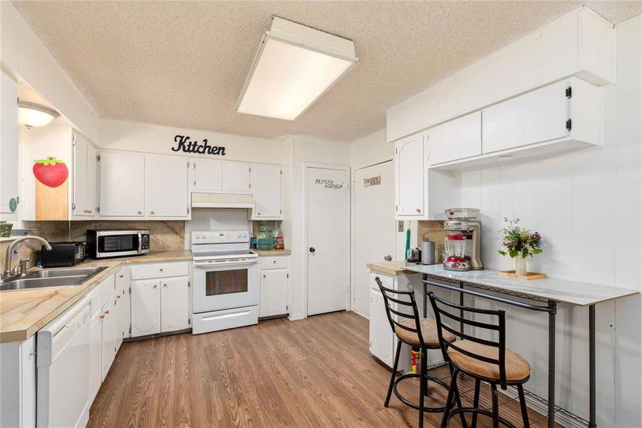 Furnished interior view inside a new home in , Brownwood (Image 6).