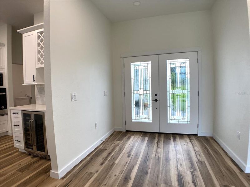 Spacious, unfurnished interior of a new home in , Punta Gorda (Image 18).