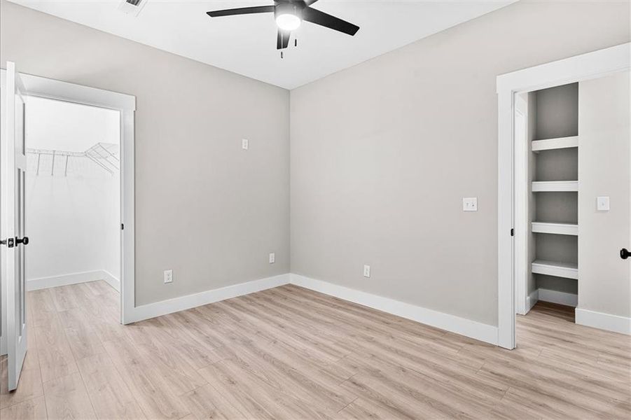 Spacious, unfurnished interior of a new home in , Dalton (Image 33).