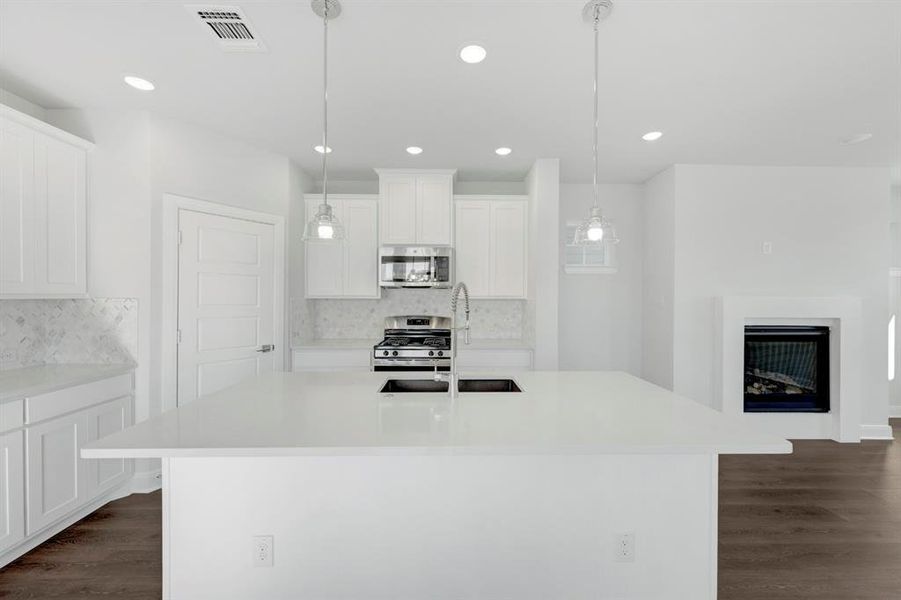 Furnished interior view inside a new home in Painted Tree Woodland West – Cottages, McKinney (Image 4).