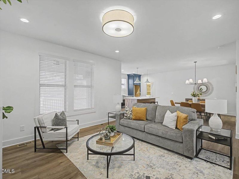 16-Living Room 16-Living Room