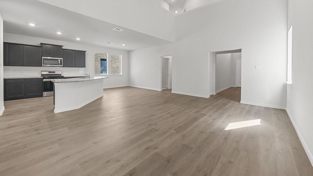 Representative unfurnished interior of a home built from the Chester by D.R. Horton in Bel Air Village, Sherman (Image 8).