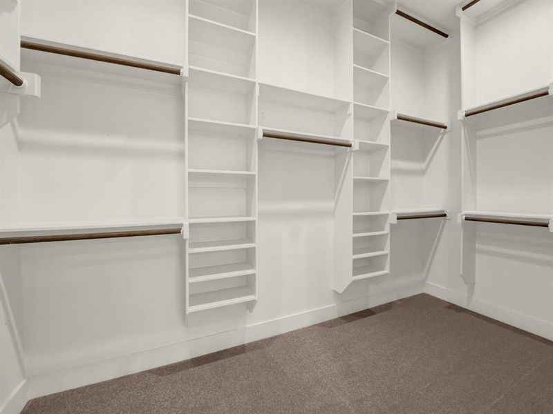 Spacious, unfurnished interior of a new home in , Weatherford (Image 39).