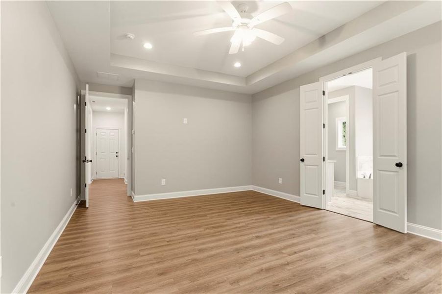 Spacious, unfurnished interior of a new home in , Carrollton (Image 26).