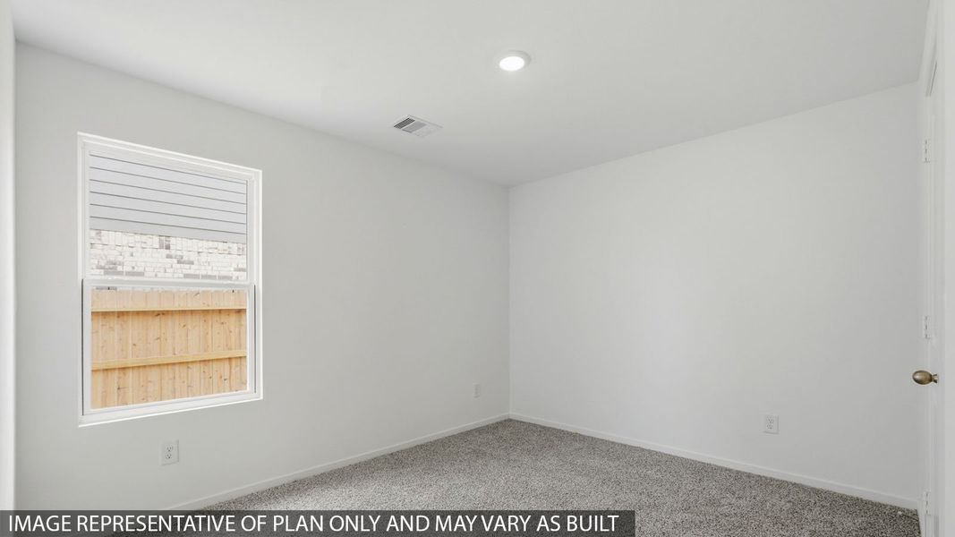 Spacious, unfurnished interior of a new home in Cypress Green, Tomball (Image 19).