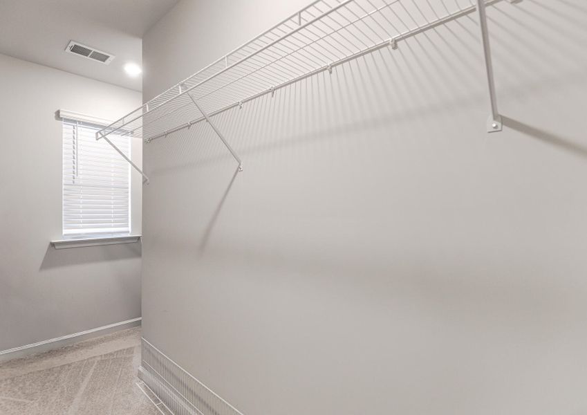 Spacious, unfurnished interior of a new home in , Summerville (Image 26).