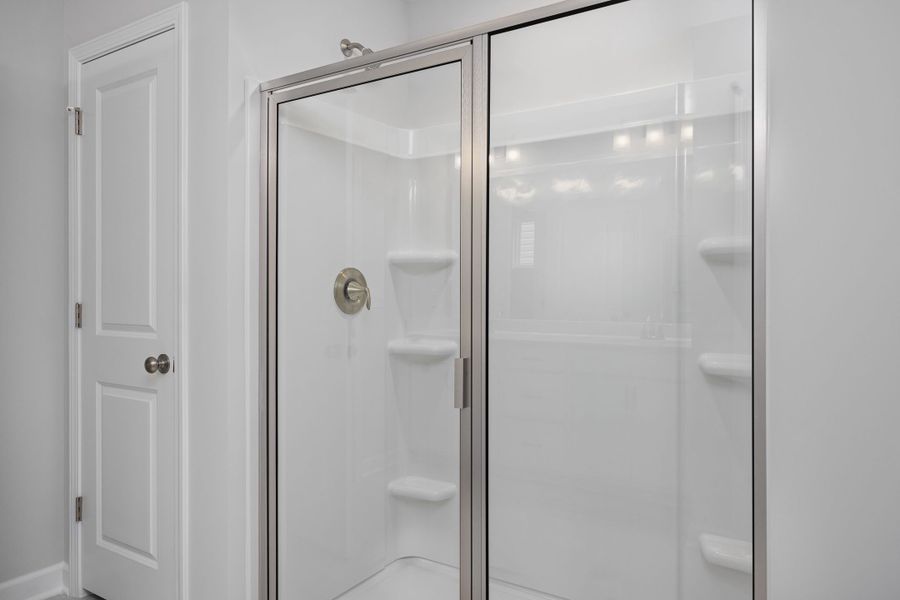 Representative interior finishes for a home built from the The Durham by Davidson Homes LLC in Gregory Village Townhomes, Lillington (Image 12).