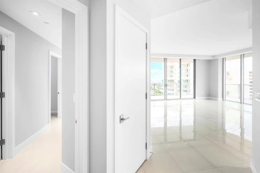 Spacious, unfurnished interior of a new home in , West Palm Beach (Image 89). Spacious, unfurnished interior of a new home in , West Palm Beach (Image 89).