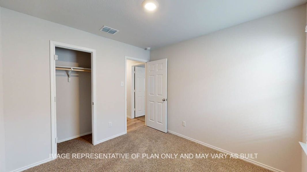 Spacious, unfurnished interior of a new home in Turnbo Ranch, Killeen (Image 19).