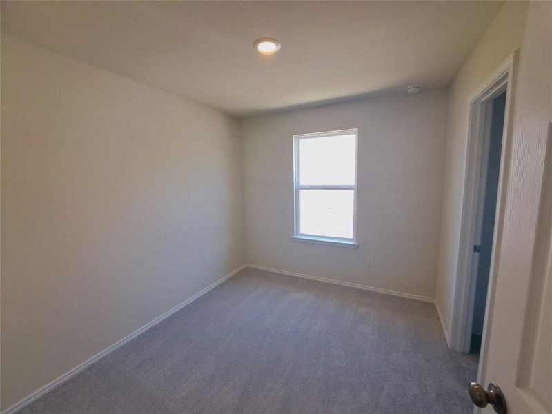Spacious, unfurnished interior of a new home in Sunfield, Buda (Image 20). Spacious, unfurnished interior of a new home in Sunfield, Buda (Image 20).