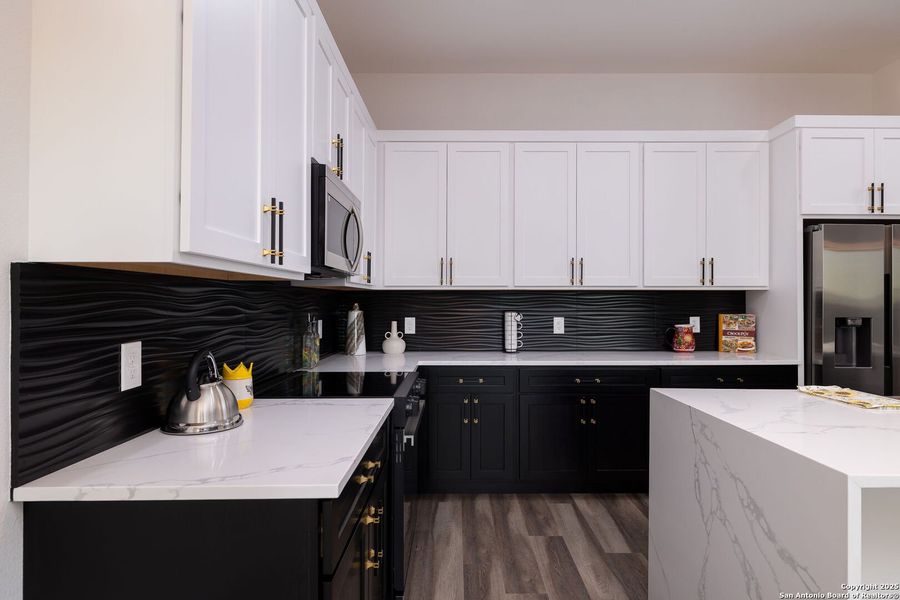 Furnished interior view inside a new home in , Fischer (Image 10).