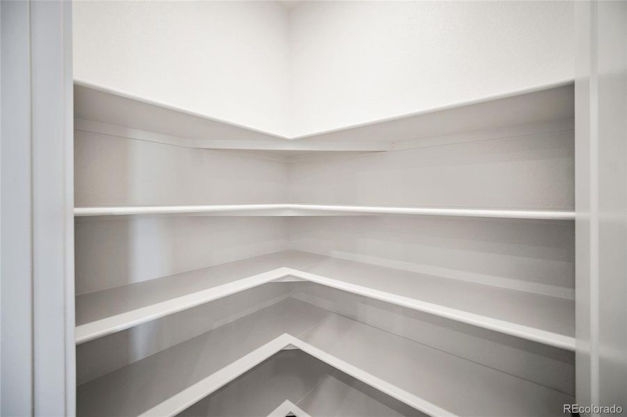 Image 15 of a home in .