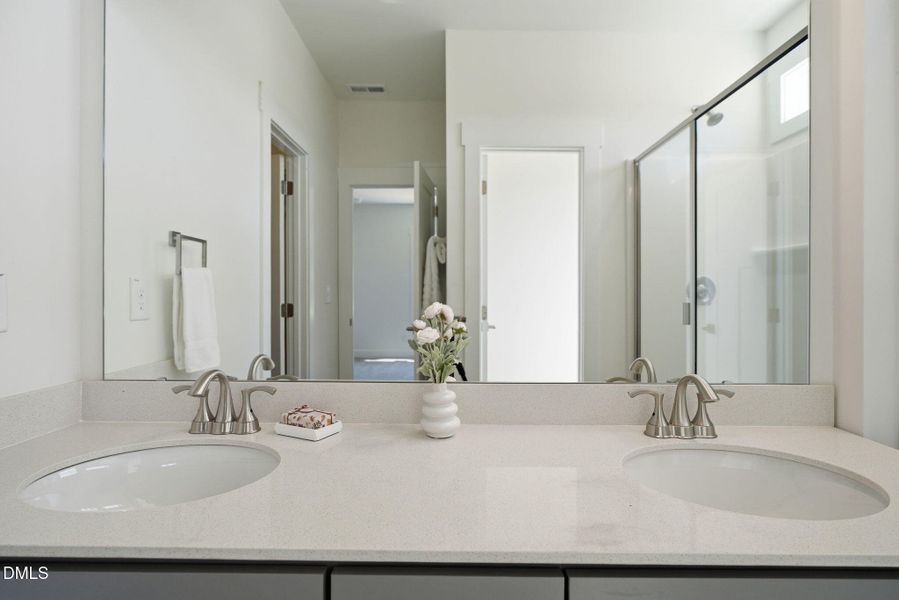 41-web-or-mls-dsc07949