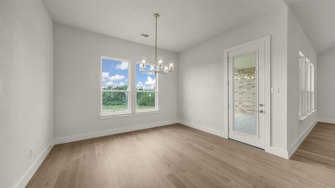 Spacious, unfurnished interior of a new home in Woodland Lakes Estates, Weatherford (Image 21).