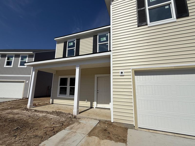 Exterior details and patio area of a home in Watson Hill, Summerville (Image 3).