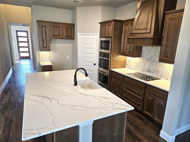 Furnished interior view inside a new home in , Van Alstyne (Image 5).