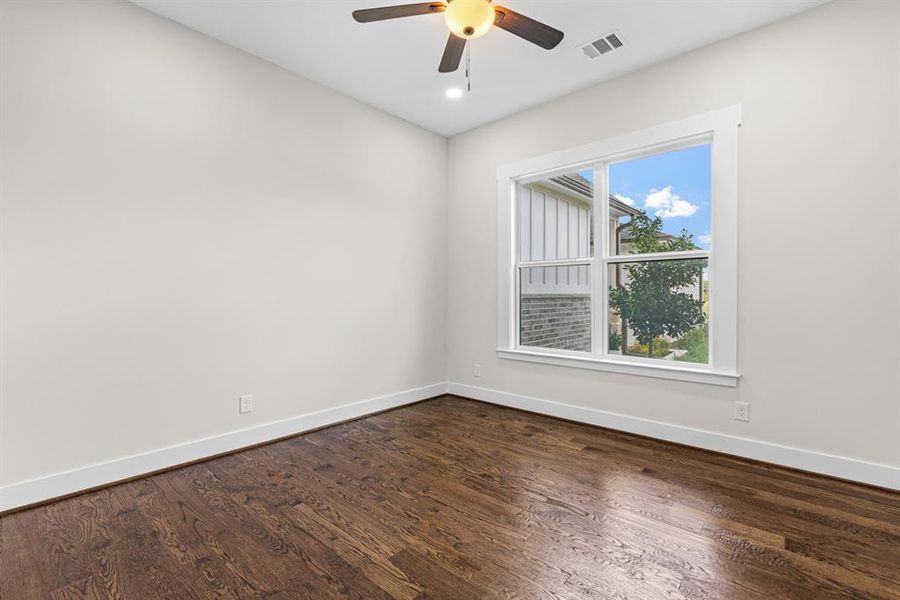 Spacious, unfurnished interior of a new home in , Wills Point (Image 20).