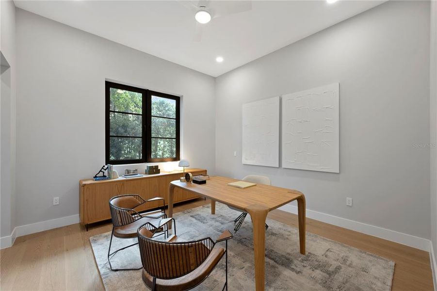 Furnished interior view inside a new home in , Winter Park (Image 44).