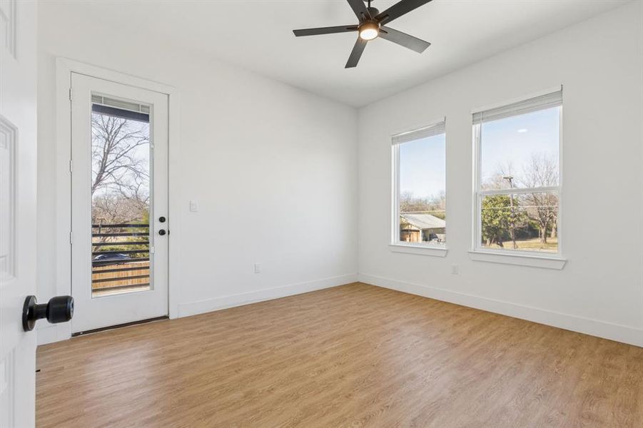 Spacious, unfurnished interior of a new home in , Dallas (Image 25).