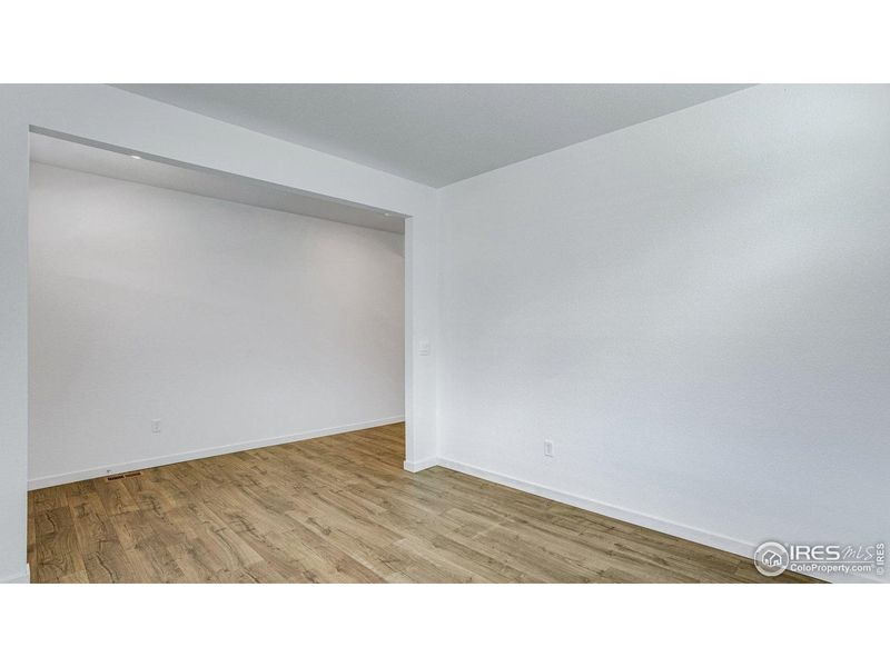Spacious, unfurnished interior of a new home in Hansen Farm, Fort Collins (Image 40).