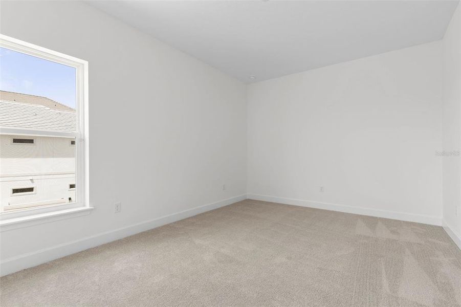 Spacious, unfurnished interior of a new home in , Palm Coast (Image 59).