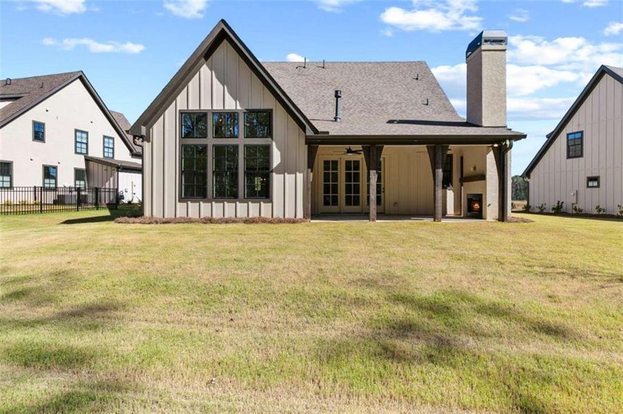 Exterior details and patio area of a home in , Peachtree City (Image 3).