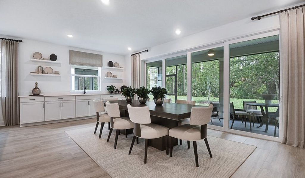 Augusta-172-ThornberryWay Dining