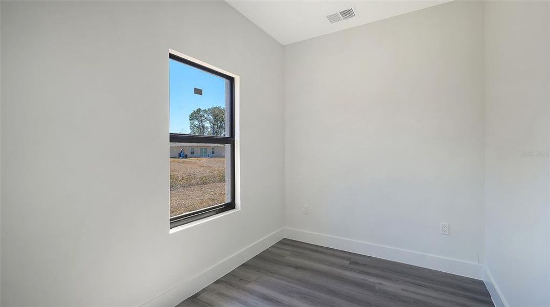 Spacious, unfurnished interior of a new home in , North Port (Image 35).