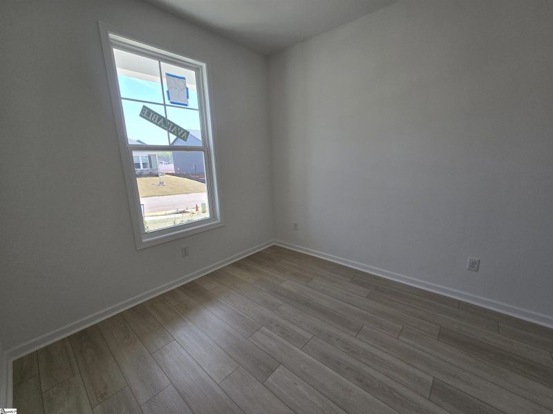 Spacious, unfurnished interior of a new home in Shiloh Trail, Wellford (Image 14).