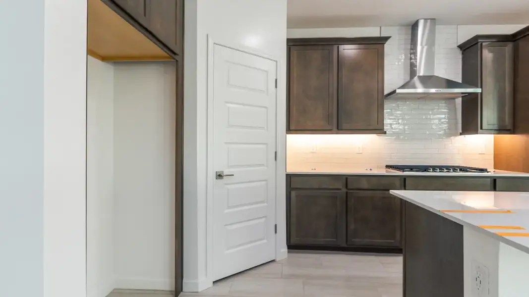 Furnished interior view inside a new home in Aloravita, Peoria (Image 9).