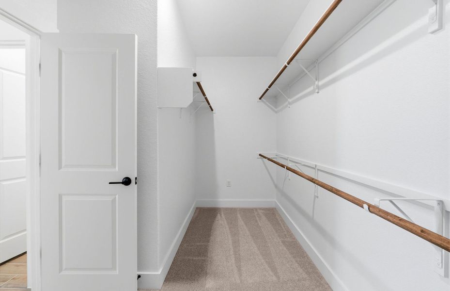 Spacious, unfurnished interior of a new home in Lagos, Manor (Image 17). Spacious, unfurnished interior of a new home in Lagos, Manor (Image 17).