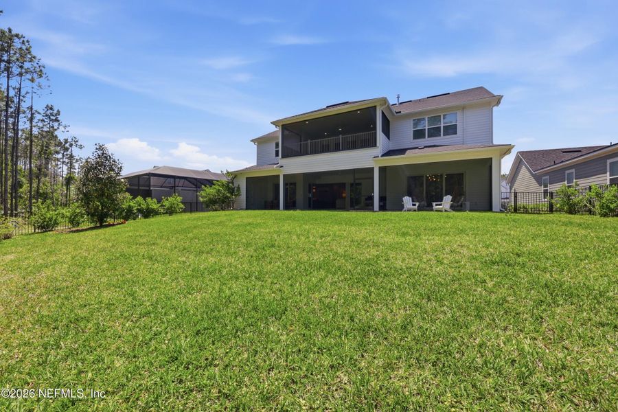 Exterior details and patio area of a home in , Ponte Vedra (Image 40).
