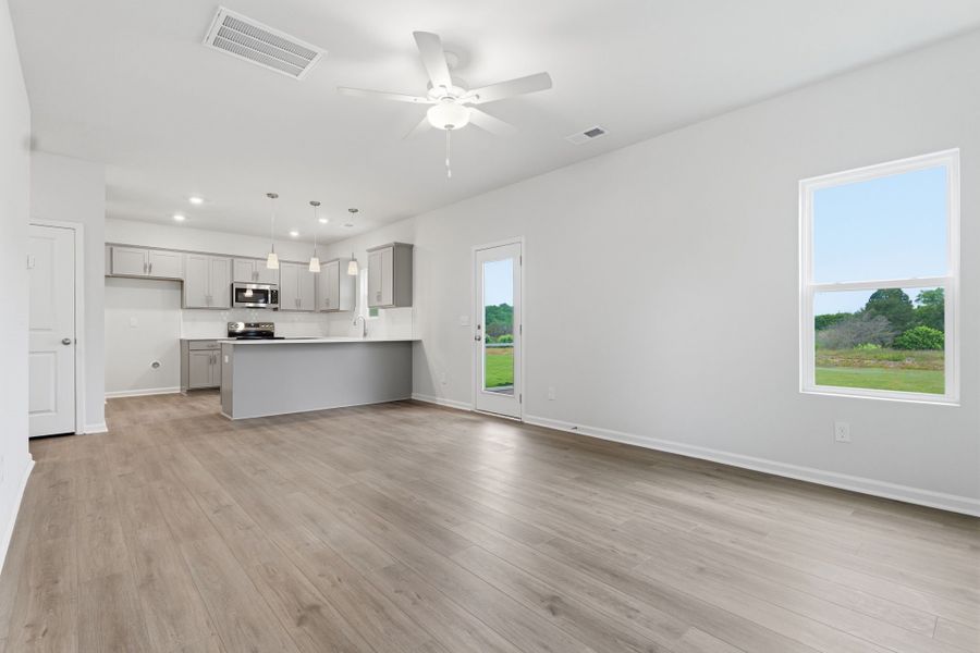 Spacious, unfurnished interior of a new home in Piper Creek, Newton (Image 17). Spacious, unfurnished interior of a new home in Piper Creek, Newton (Image 17).
