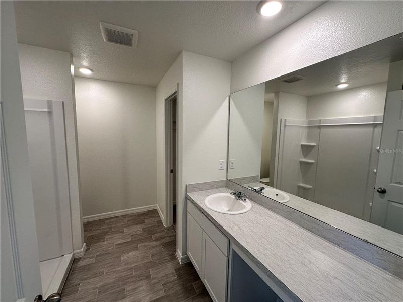 Furnished interior view inside a new home in Palm Coast, Palm Coast (Image 6).