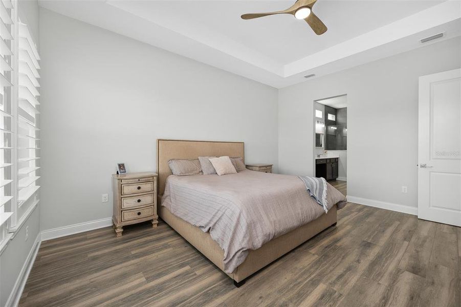 Furnished interior view inside a new home in Oakmont, Gainesville (Image 7).