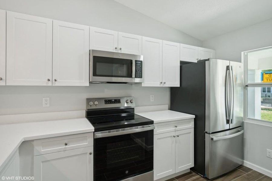 636 kitchen 2