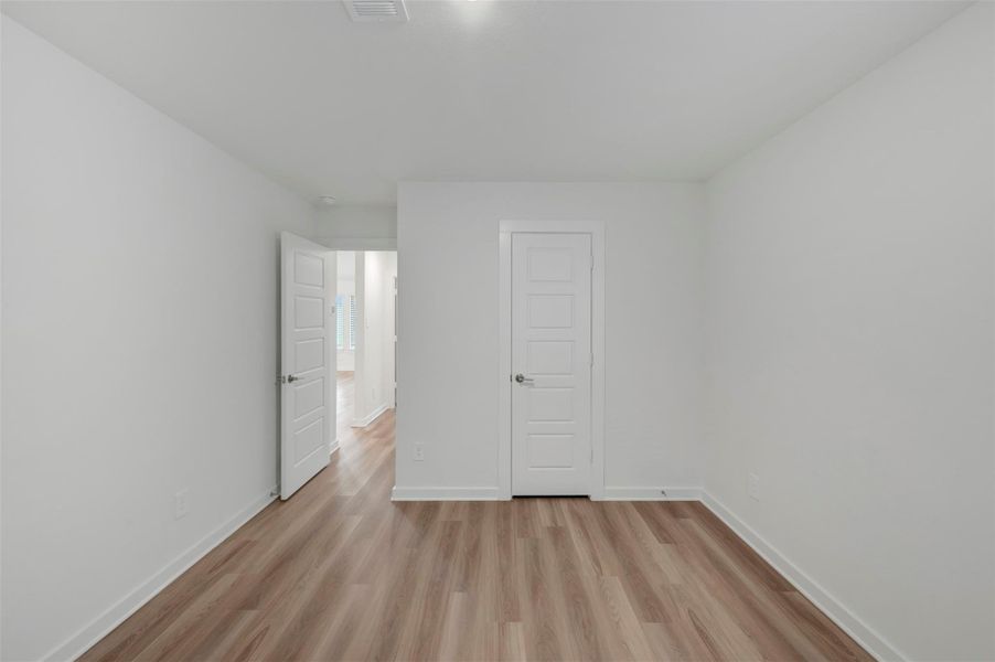 Spacious, unfurnished interior of a new home in Magnolia Ridge, Magnolia (Image 25). Spacious, unfurnished interior of a new home in Magnolia Ridge, Magnolia (Image 25).