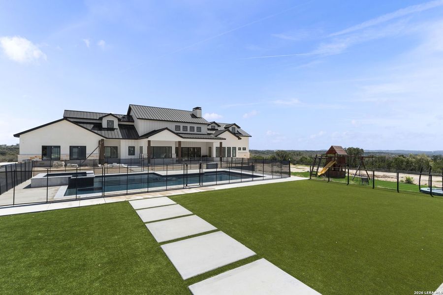 Community amenities in , Bulverde (Image 30).