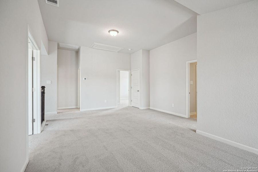 Spacious, unfurnished interior of a new home in Sagebrooke - Premier Series, San Antonio (Image 21). Spacious, unfurnished interior of a new home in Sagebrooke - Premier Series, San Antonio (Image 21).