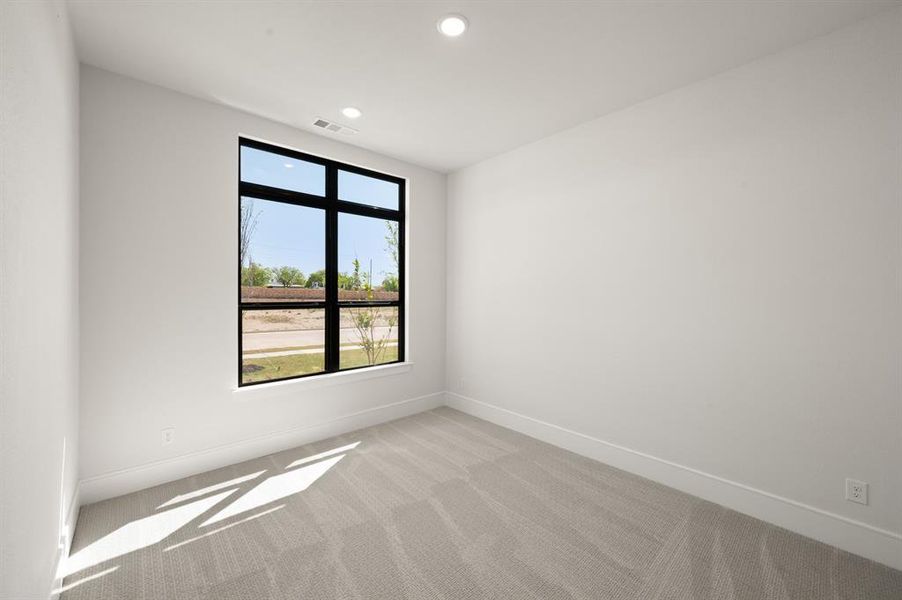 343 Fireblade- Bedroom-1