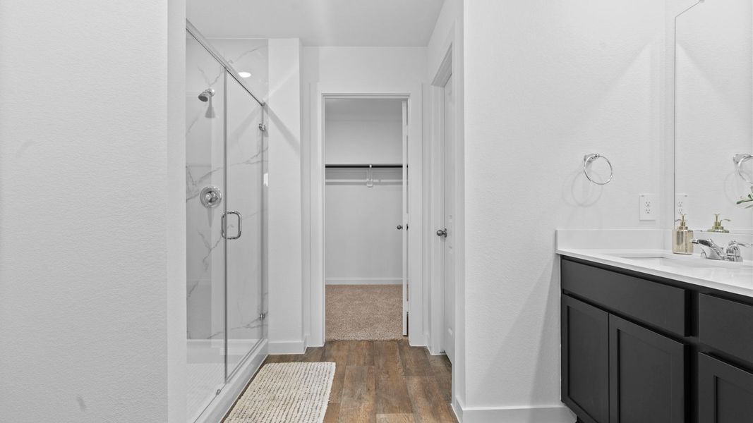 Furnished interior view inside a new home in Evergreen, Rosenberg (Image 19). Furnished interior view inside a new home in Evergreen, Rosenberg (Image 19).