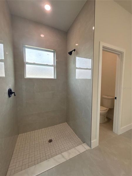 Spacious, unfurnished interior of a new home in , North Port (Image 5). Spacious, unfurnished interior of a new home in , North Port (Image 5).