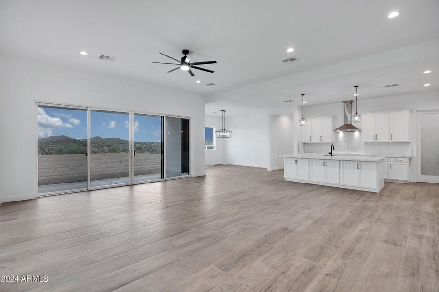 2335 W Marita St-3 2335 W Marita St-3