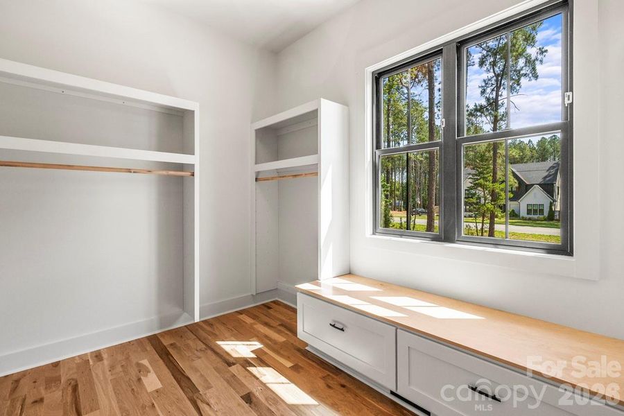 Spacious, unfurnished interior of a new home in , Lincolnton (Image 32).