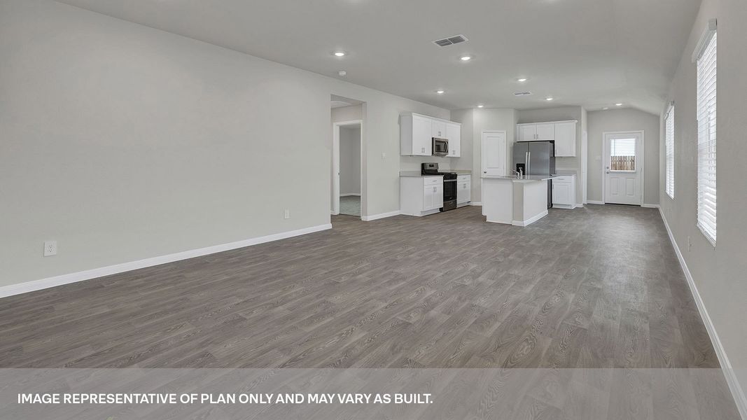 Spacious, unfurnished interior of a new home in Whisper South, San Marcos (Image 19). Spacious, unfurnished interior of a new home in Whisper South, San Marcos (Image 19).