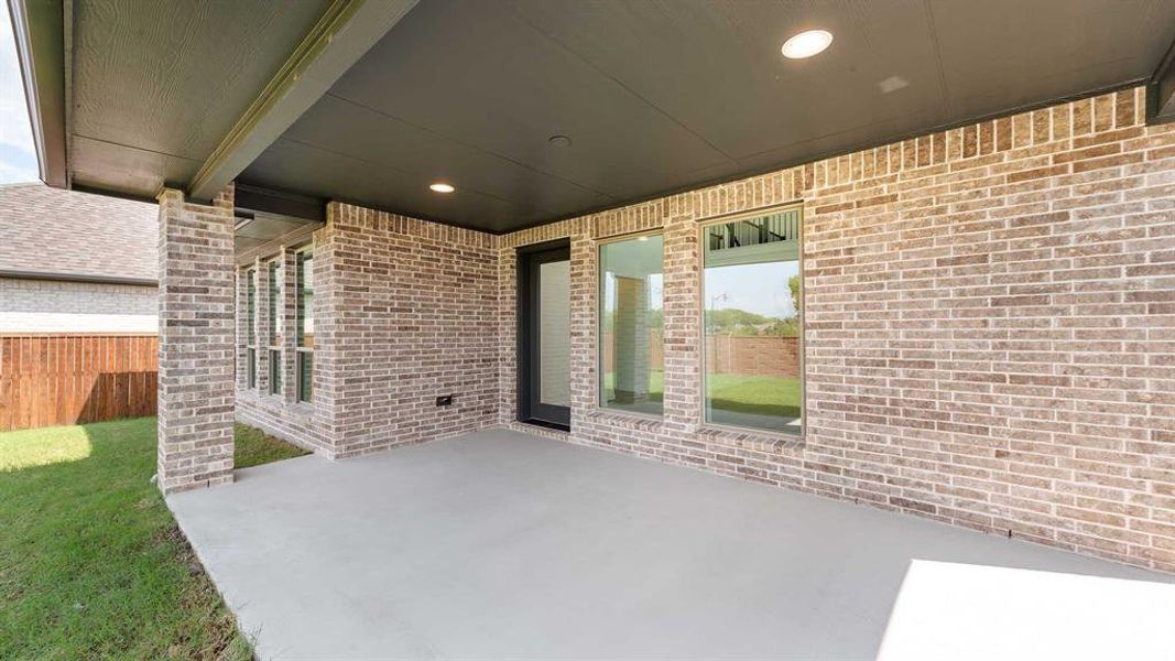 Spacious, unfurnished interior of a new home in Devonshire - Reserve 45', Forney (Image 18). Spacious, unfurnished interior of a new home in Devonshire - Reserve 45', Forney (Image 18).